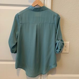 Side sinched dress blouse